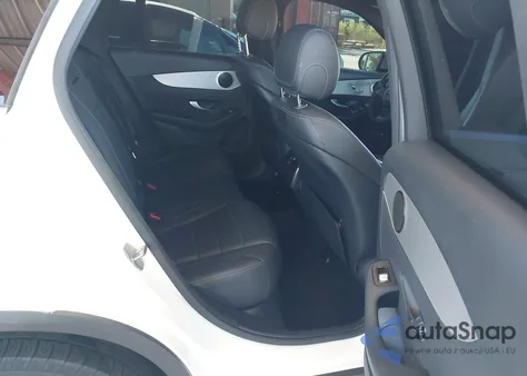 2019 Mercedes-Benz Glc 300 z USA, uszkodzony, nr VIN WDC0G4JB7KV165725